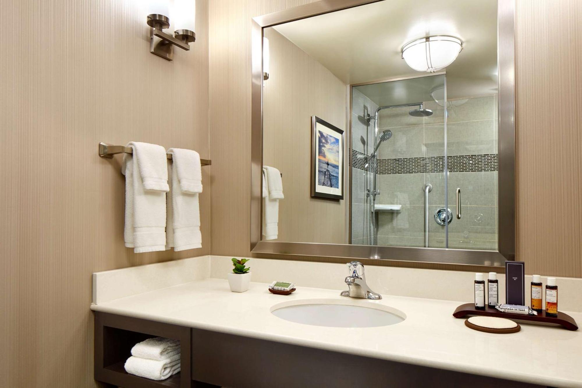 Hilton Garden Angeles/redondo