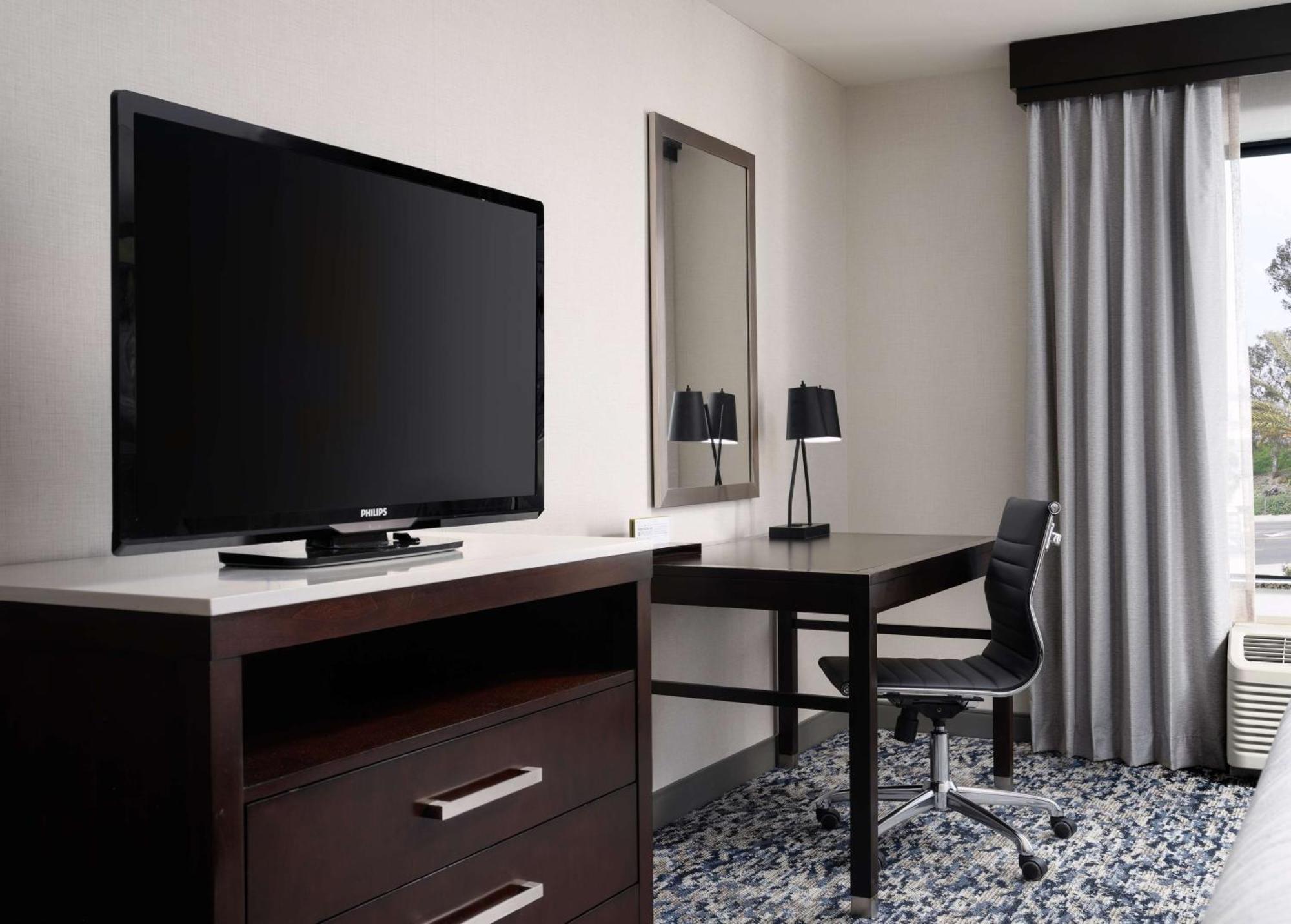 Hilton Garden Angeles/redondo