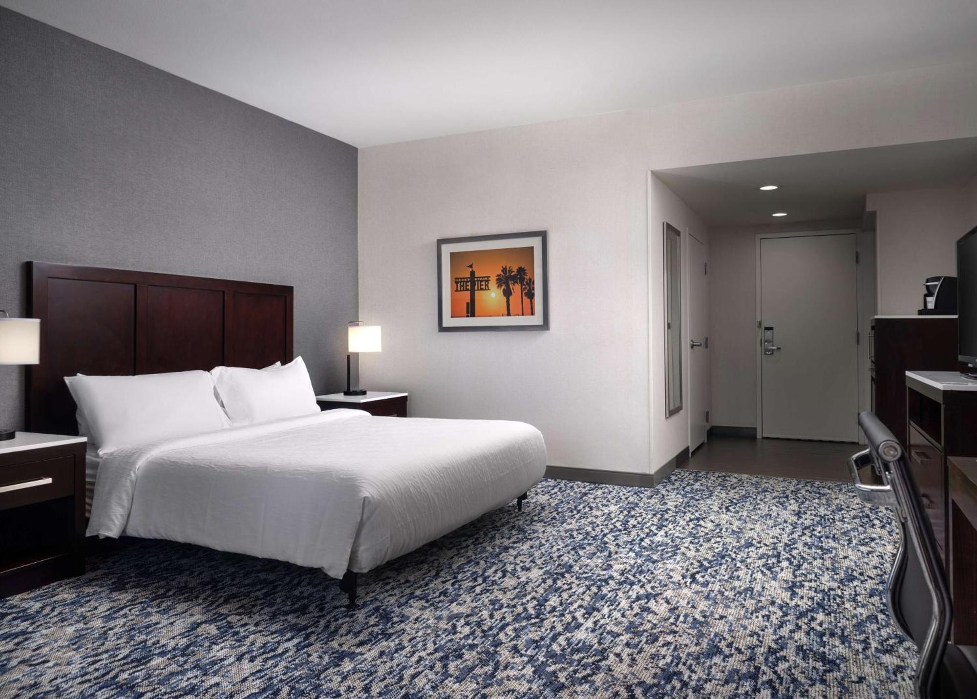 Hilton Garden Angeles/redondo